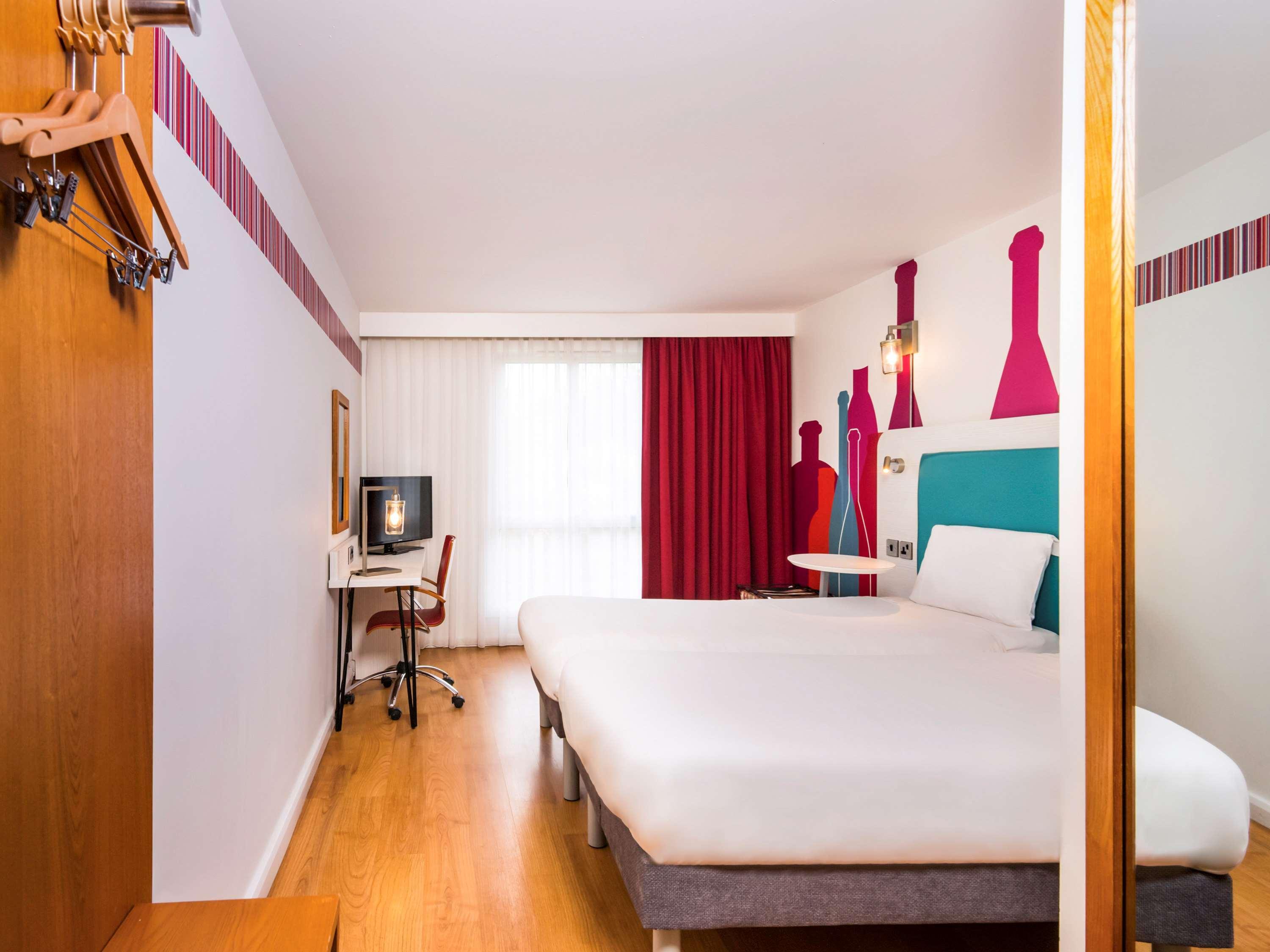 Hotel Ibis Styles Barnsley Extérieur photo